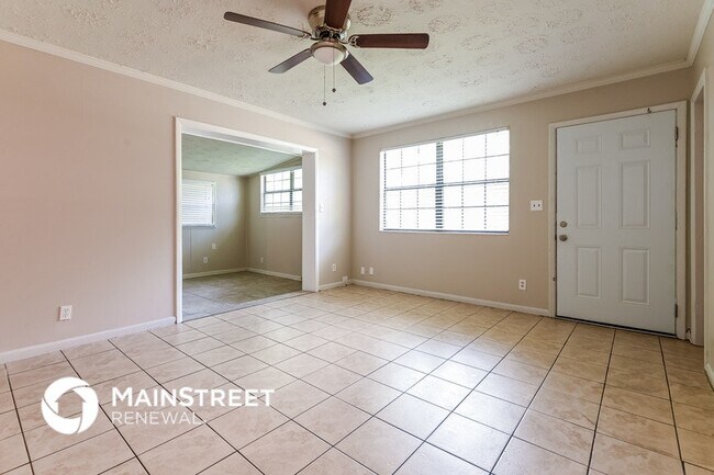 Photo - 3615 Macgregor Dr