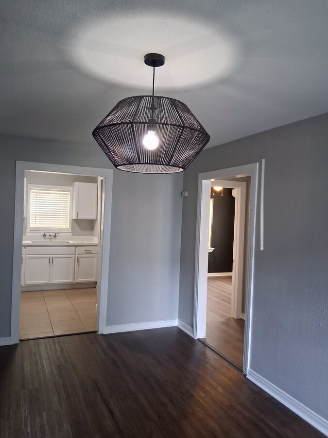 Photo - 2409 Bastrop St Unit 2