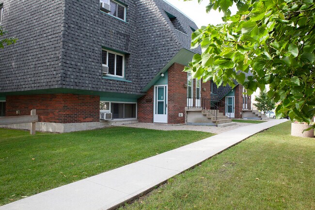 88 Southpark Apartments - 88 Southpark Drive