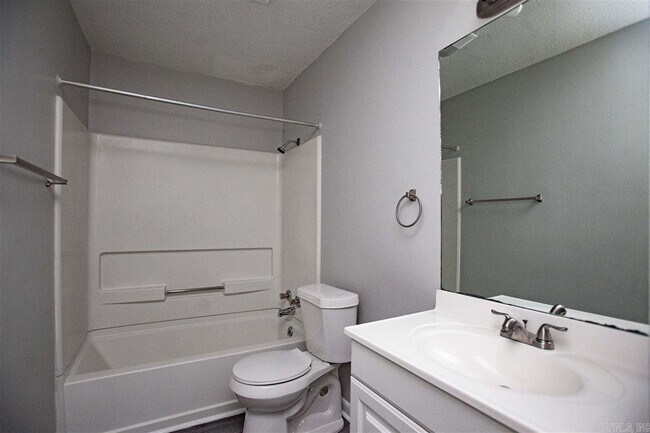 Photo - 25 Allyson Cir