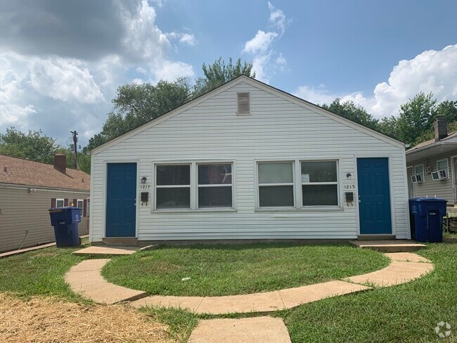 Building Photo - 1215-17 Louisville Rental