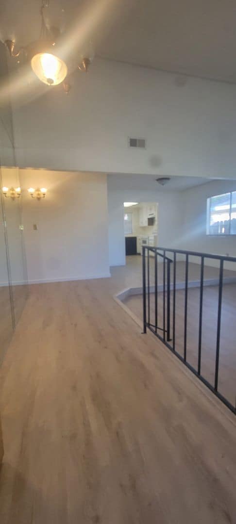 Photo - 4508 Foxboro Ave