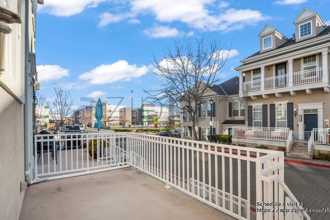 Photo - 3783 Dunmore Ln