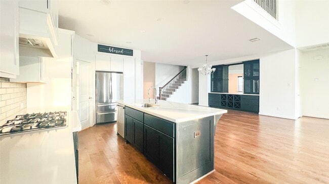 Photo - 4218 Sage Glen Ln