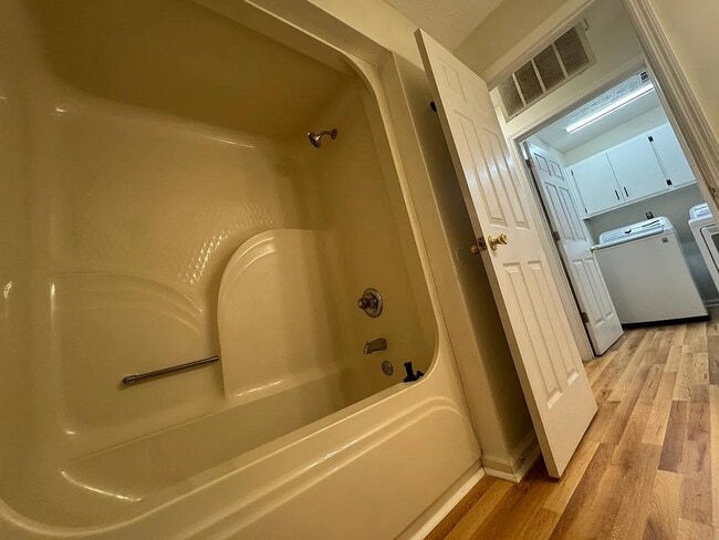 Photo - 1088 Pierce Rd
