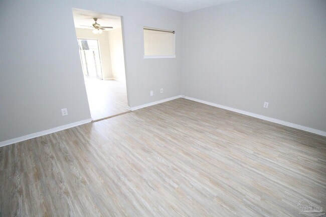 Photo - 3687 E Olive Rd