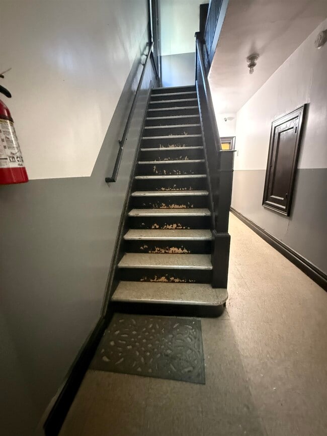 Photo - 205 Duncan Ave