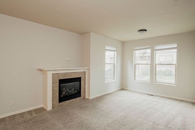 Photo - 14170 NE Flanders Ct