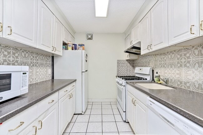 Photo - 44 Washington St Unit 801