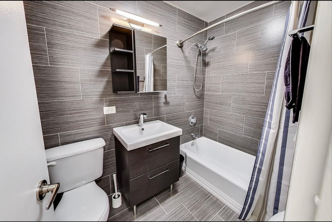 Photo - 6301 N Sheridan Rd Unit 7C