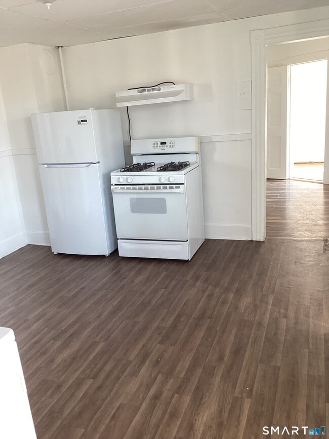 Photo - 85 Franklin St