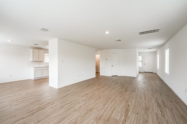 Photo - 9123 Estes Lks Dr
