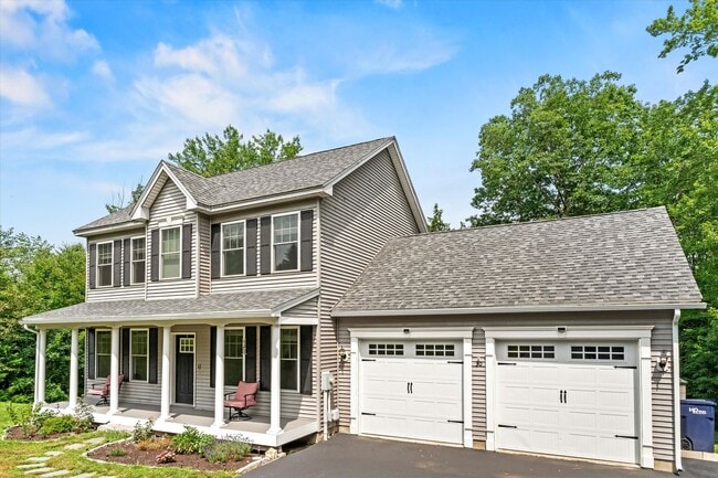 30 Daylily Ln