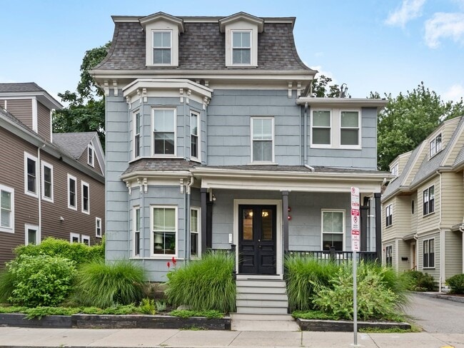 Building Photo - 75 South St Unit 2