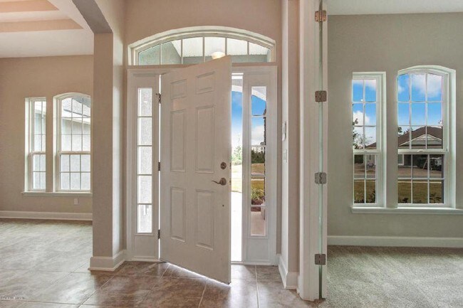 Photo - 205 Spring Creek Way