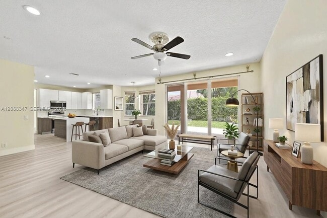 Photo - 4312 Laurel Ridge Cir