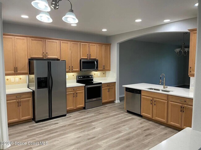 Photo - 5710 Claiborne St