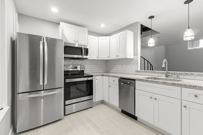 Building Photo - 627 N 18th St Unit 103