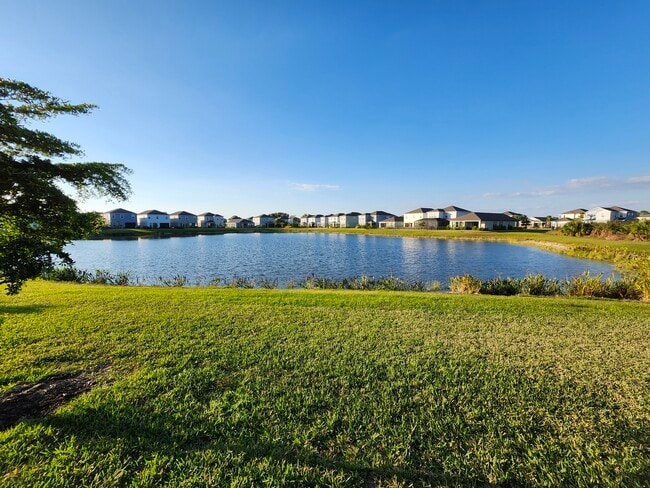 Photo - 5742 Archipelago St