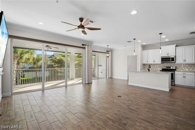Photo - 6934 Avalon Cir Unit 405