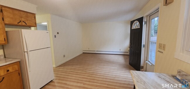 Photo - 1267 Thompson Rd Unit APT B