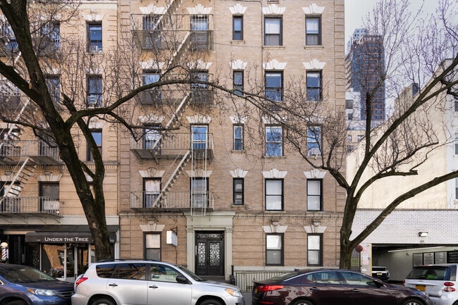 Photo - 324 East 66th Street