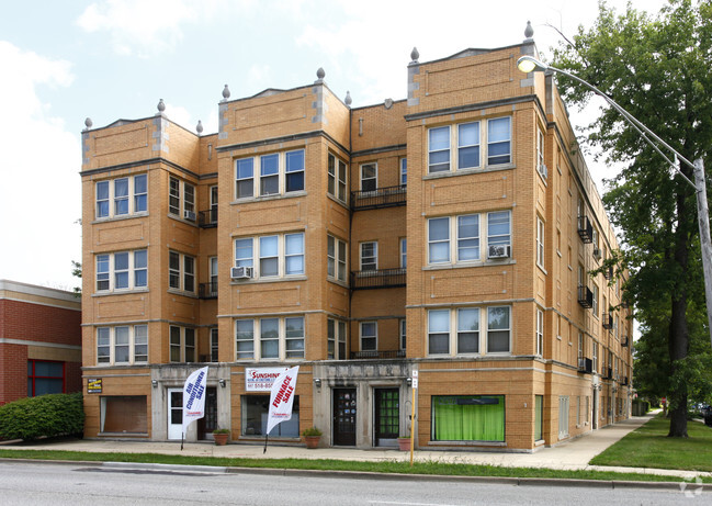 Building Photo - 1027 W Touhy Ave Rental