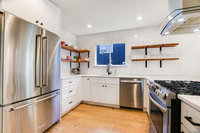 Photo - 3705 Alexandria Dr