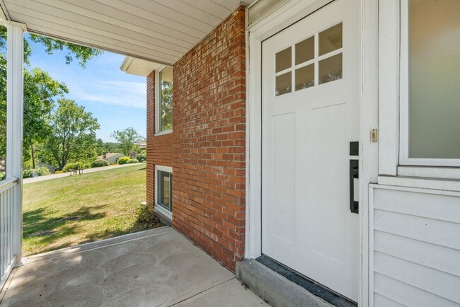 Photo - Beautifully Renovated 4 Bed/ 2 Bath with 2...