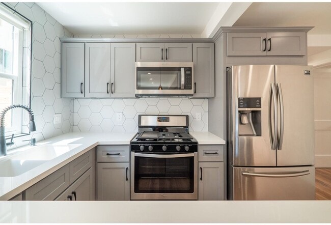 Photo - 3412 Bellevue Ave Unit 3414