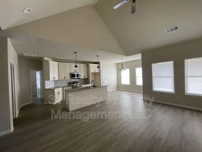 Photo - 5619 Mars Ave