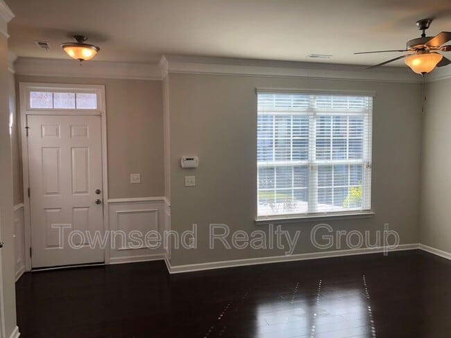 Photo - 1857 Aston Mill Place