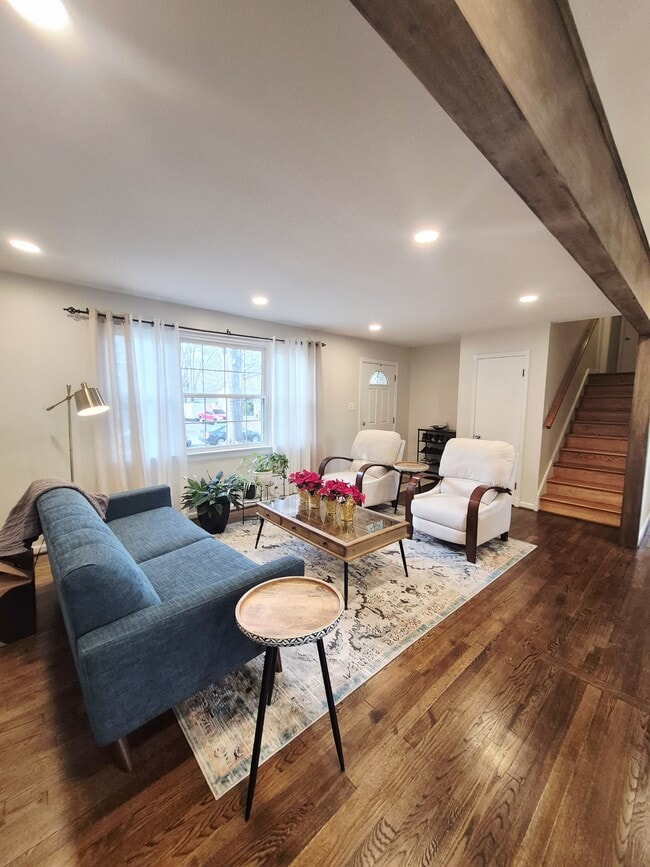 Photo - 4407 Longleaf Dr