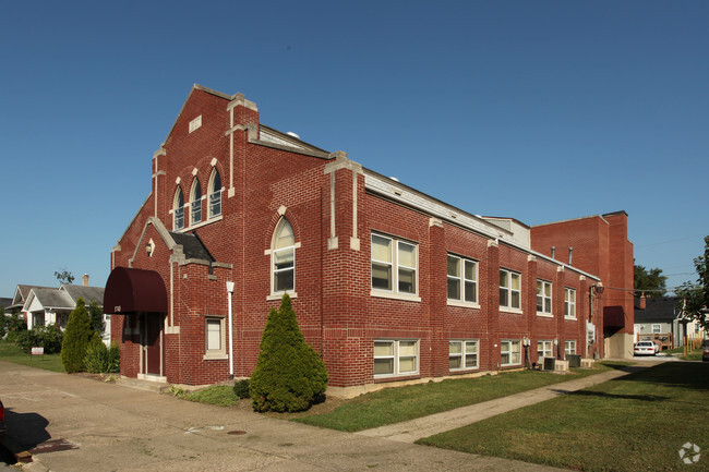 Building Photo - 1743 Culbertson Ave Rental