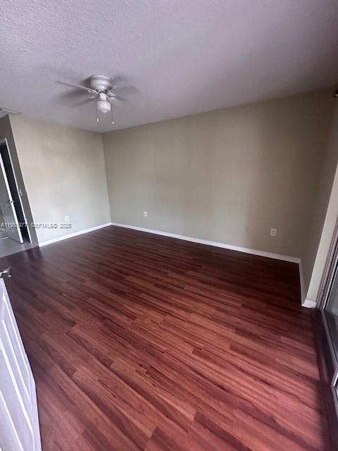 Photo - 471 NE 210th Cir Terrace Unidad 204-14