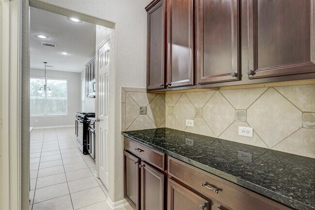 Photo - 2626 Canyon Falls Dr