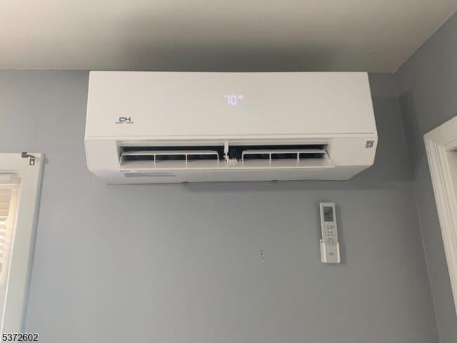 Photo - 700 Louis Ave