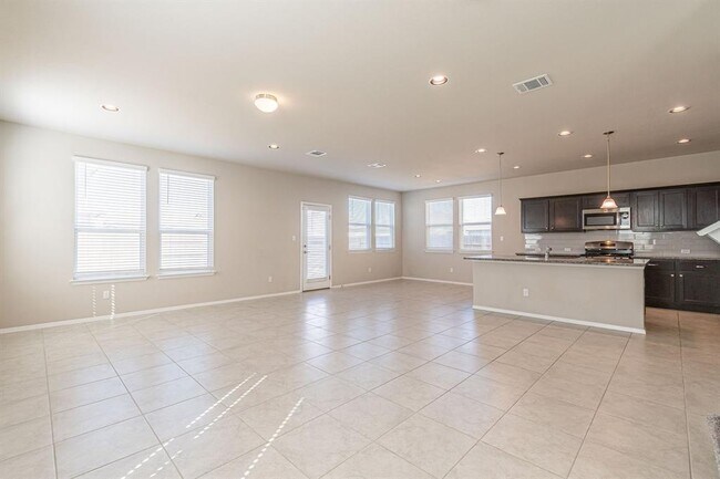 Photo - 141 White Dunes Dr