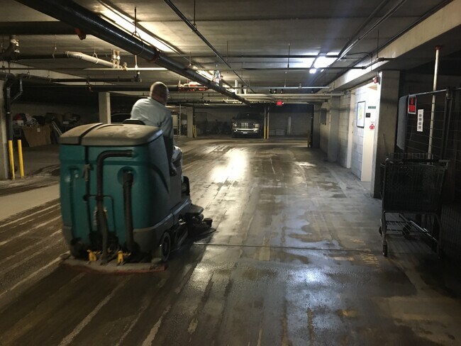 Under ground Garage