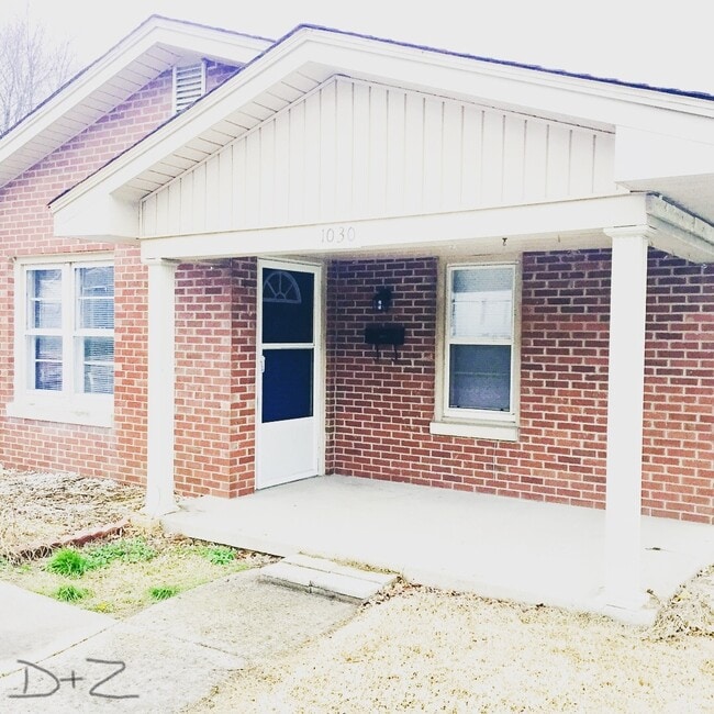 Photo - 1030 E National Hwy