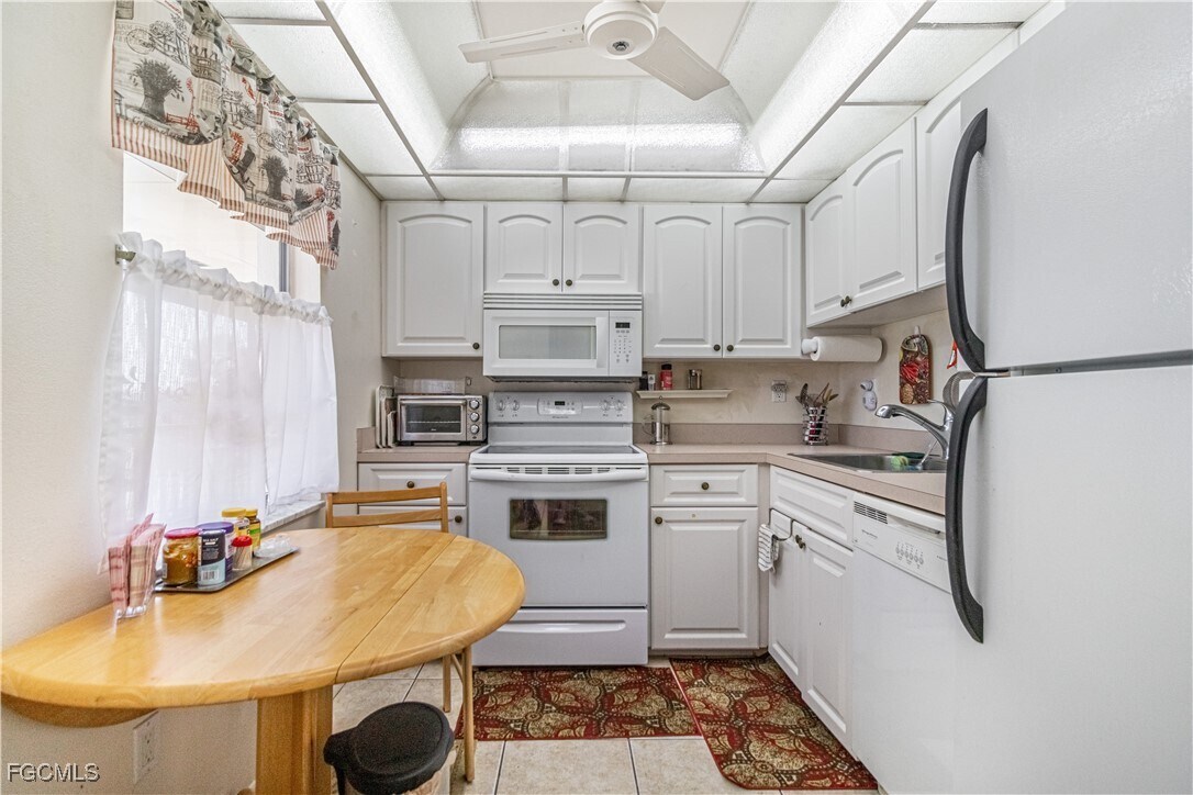 Photo - 1828 Pine Valley Dr Unit 309