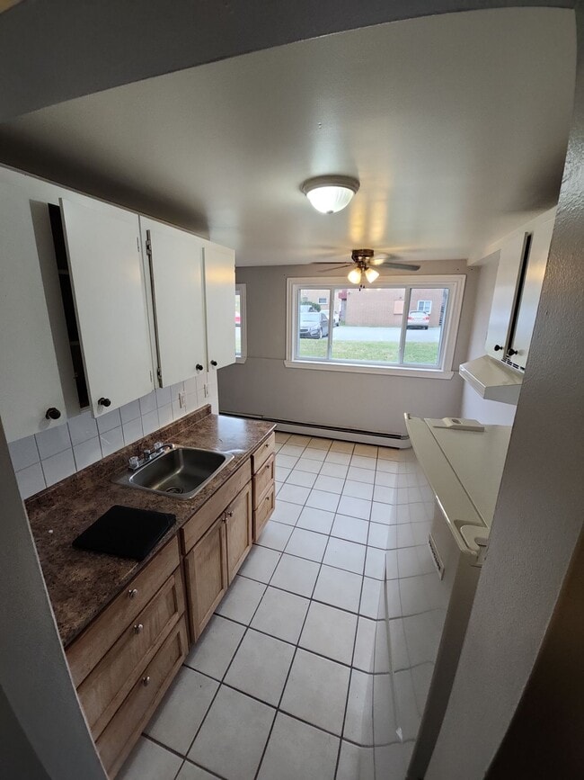 Photo - 63 Caledonia Rd Unit 3