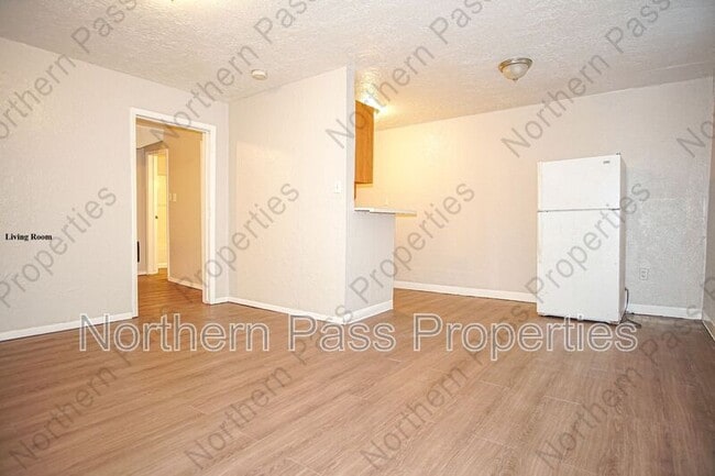 Photo - 419 E Schuster Ave Unidad 2