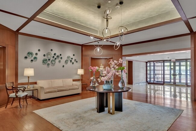 Photo - 83 Cambridge Pkwy Unidad W201