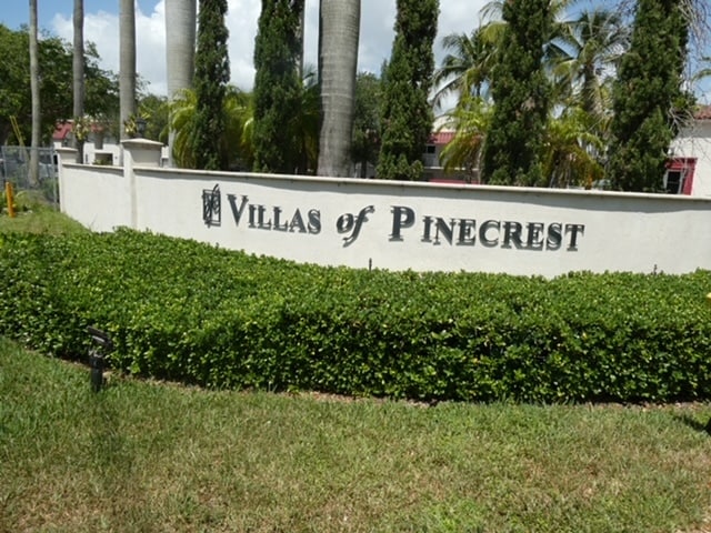 Building Photo - 6709 N Kendall Dr Unit Villas of Pinecrest