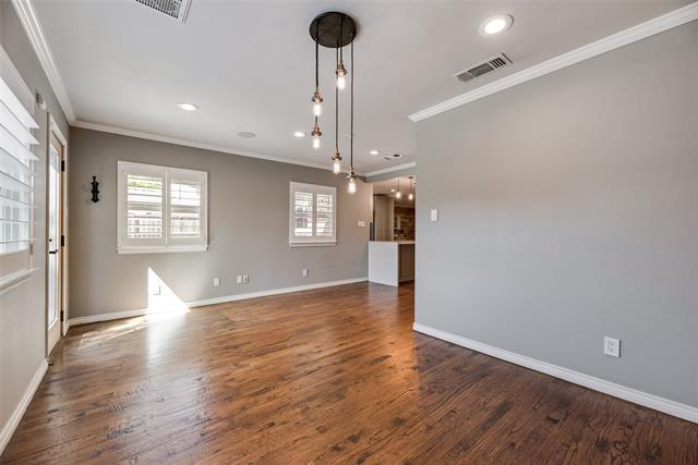 Photo - 9911 Hurley Way