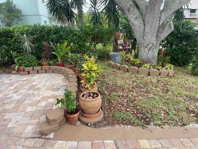 Photo - 723 Laurel Bay Cir