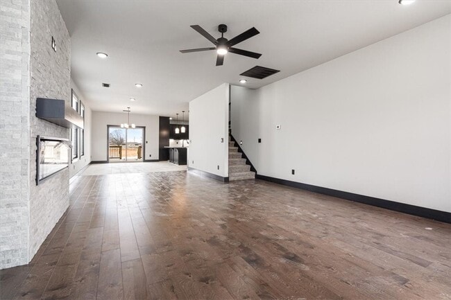 Photo - 7010 SW Orange Ave