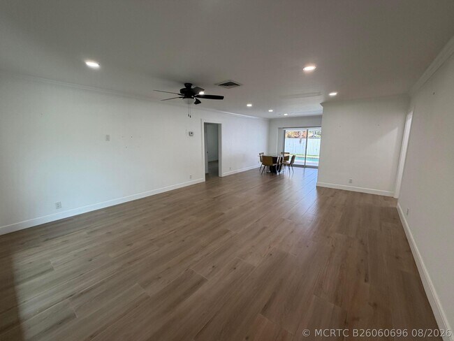 498 W Conference Dr Unit N