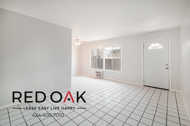Building Photo - 8901 Orion Ave Unit 5 Rental